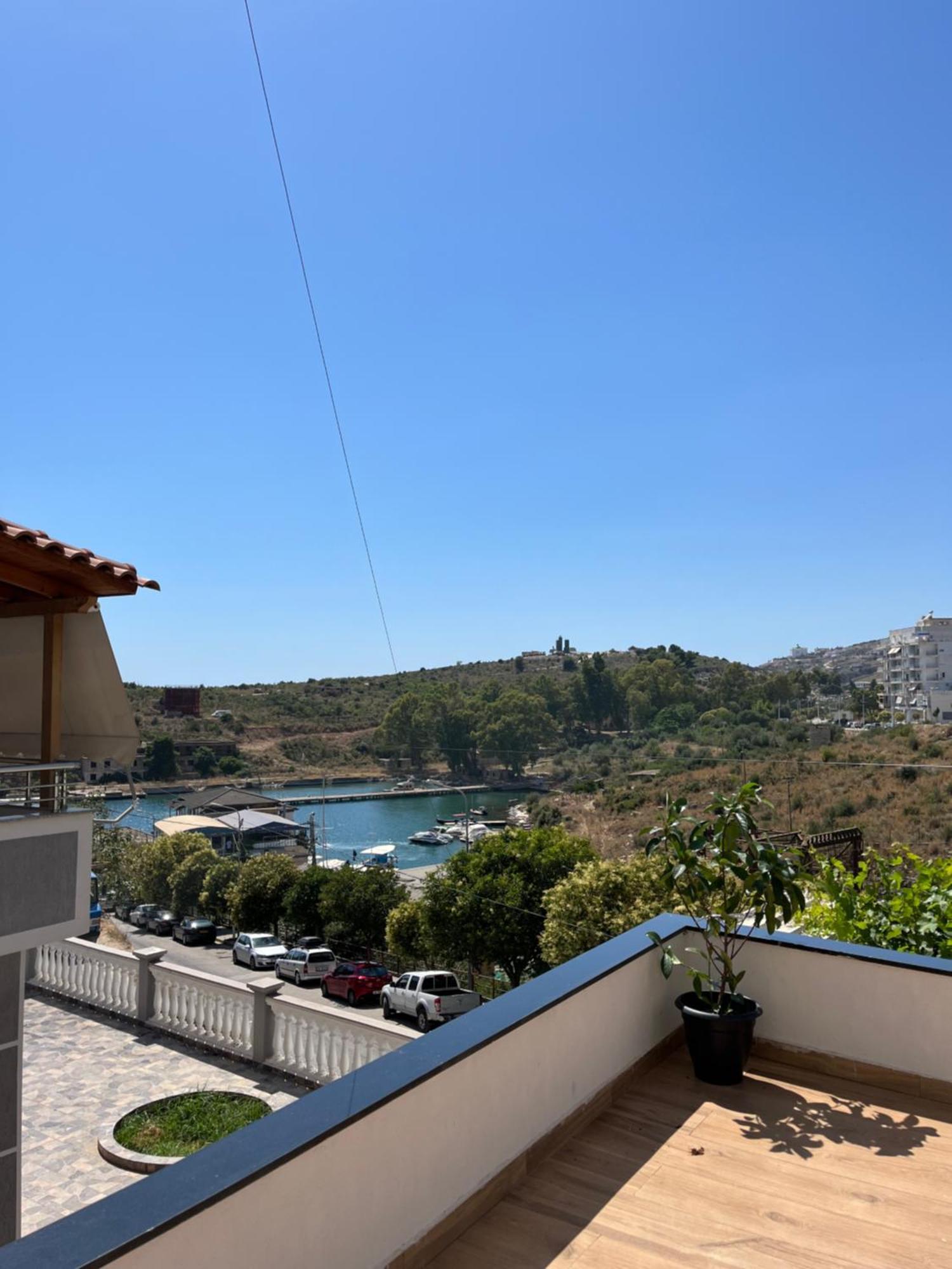 Hotel Del Mare Sarandë Esterno foto